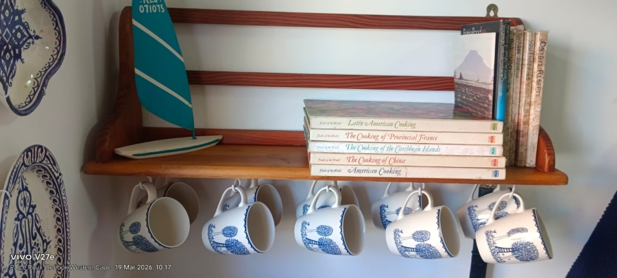 To Let 2 Bedroom Property for Rent in Reebok Western Cape